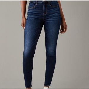 AE next level high waisted Jegging. 10 short.